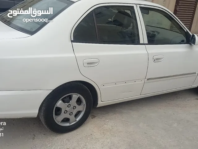 سيارة هيونداي فيرنا 2014