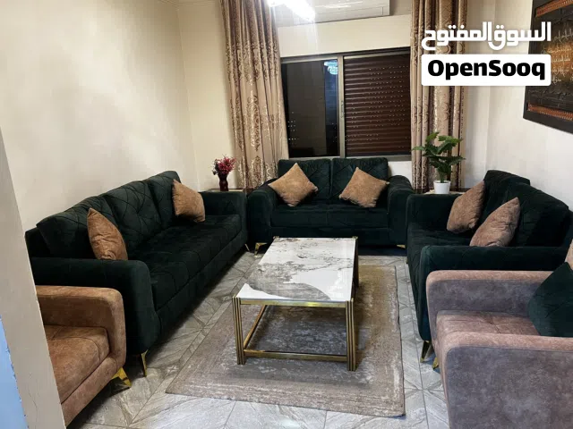 طقم كنب تفصيل مستعمل اشي بسيط 9مقاعد