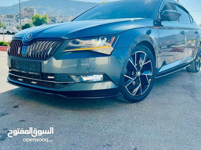 للبيع سكودا سوبير 2019 السياره شركة كرتونه نزلتها صفر كيلو
