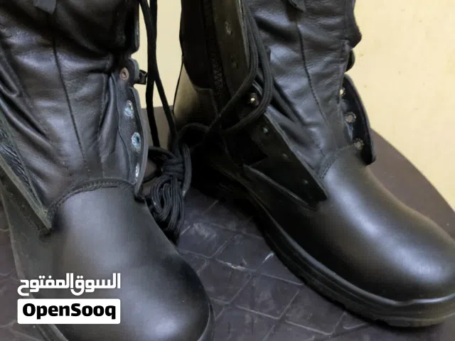 بسطار جديد غير مستعمل للبيع