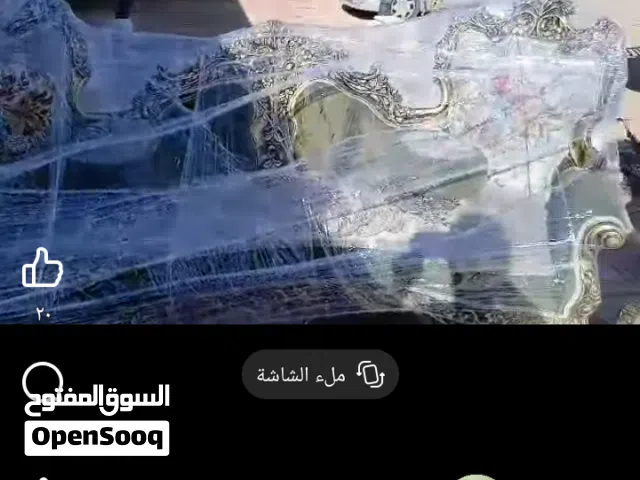 صالون تاج بحالة جيدة المكان صرمان ها0926