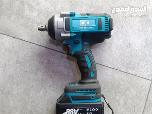 تشكيلة درلات بكسات (Impact Wrenches) شحن - من 300 نيوتن ولغاية 3000 نيوتن!