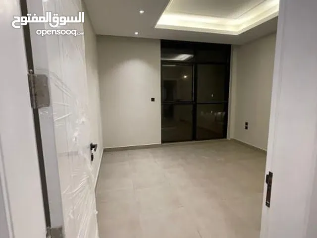 180 m2 3 Bedrooms Apartments for Rent in Al Riyadh Al Malqa