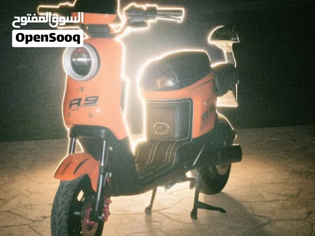 دراجه شحن R9الون برتقالي خمس بطاريات كل بيبطاريه36vmموديل2026