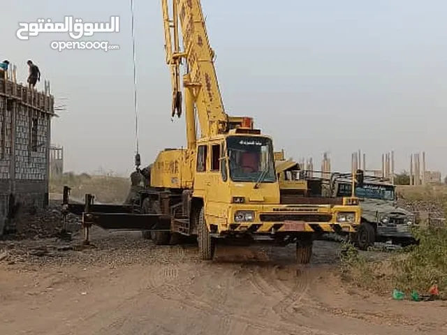 كرينات 20/25طن للبيع