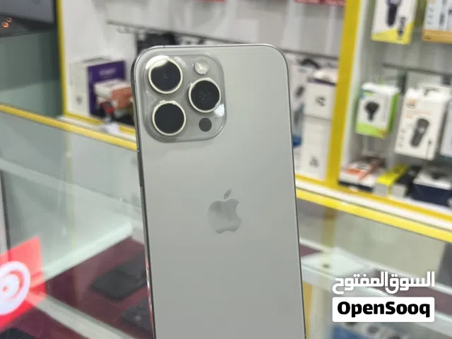 اقوى سعر في السوق ايفون 15 برو ماكس  256GB  البطاريه الكبيره ..