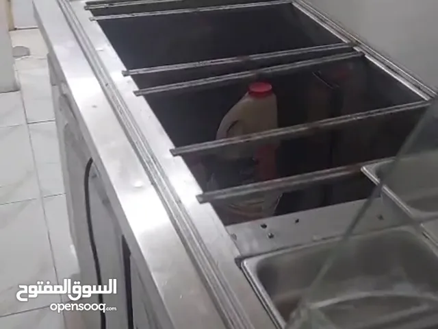 للبيع عدة مطعم شاورما كاملة او مفرق