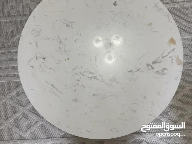 طاوله دائريه او جانبه Round table