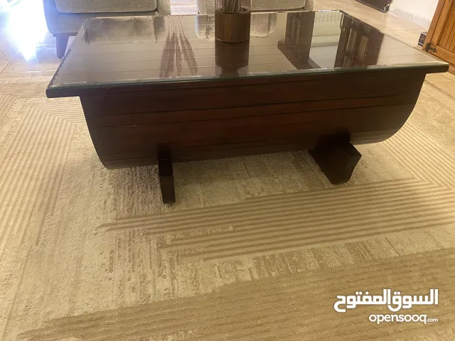 طاوله وسط بدون زجاج