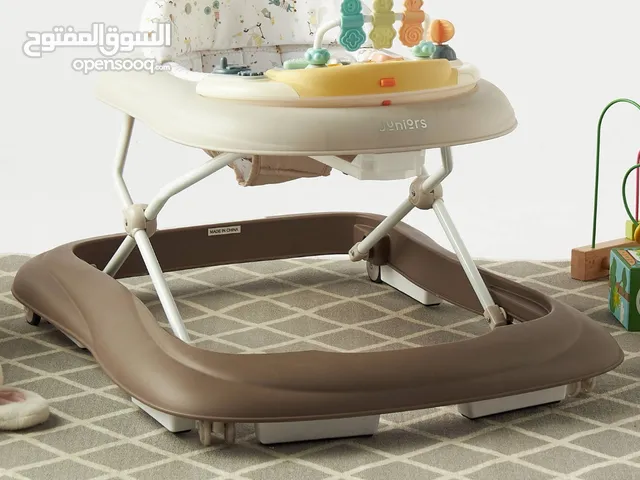 عربة اطفال ماركة جنيور