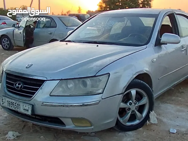 Used Hyundai Sonata in Tripoli