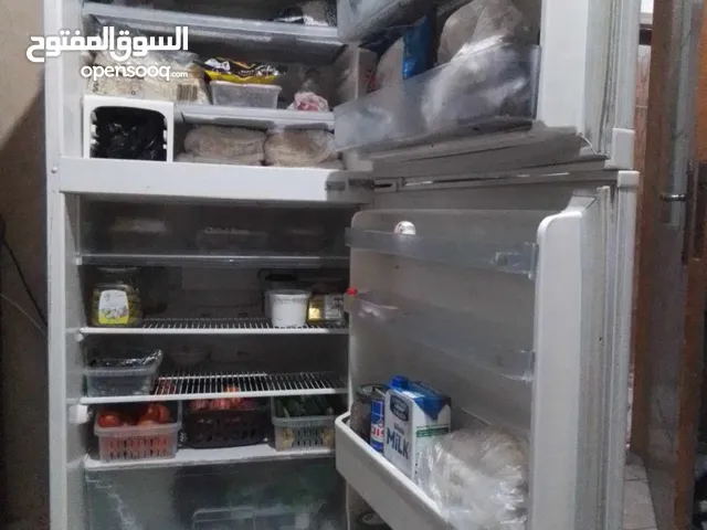 اثاث بيت للبيع المستعجل ( براد - جرار غاز - كيزر انفيرتر )
