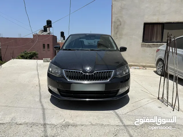 سكودا فابيا جير عادي
