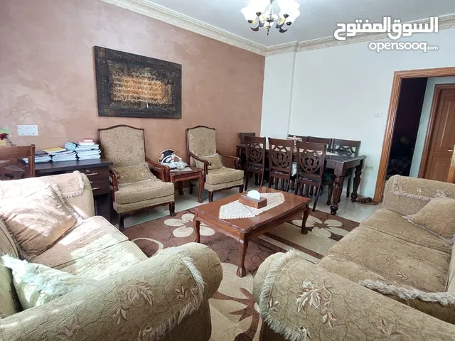 شقة للبيع/ الياسمين/ للسكن أو الاستثمار/مقابل مسجد فاطمة الزهراء