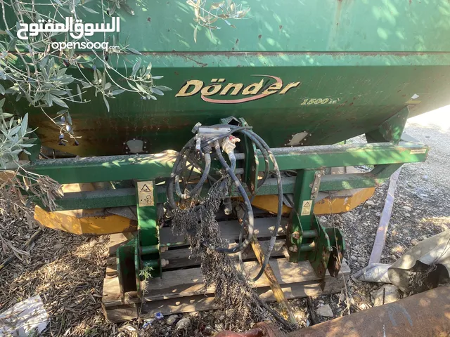 سمادة شبه جديدة