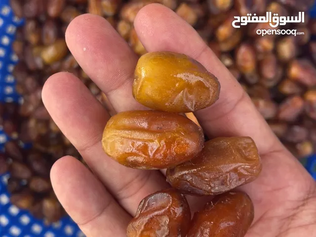 تمور بو نارنجه و خنيزي انتاج السنه مضمون 100٪ من بلاد دماء و الطايين