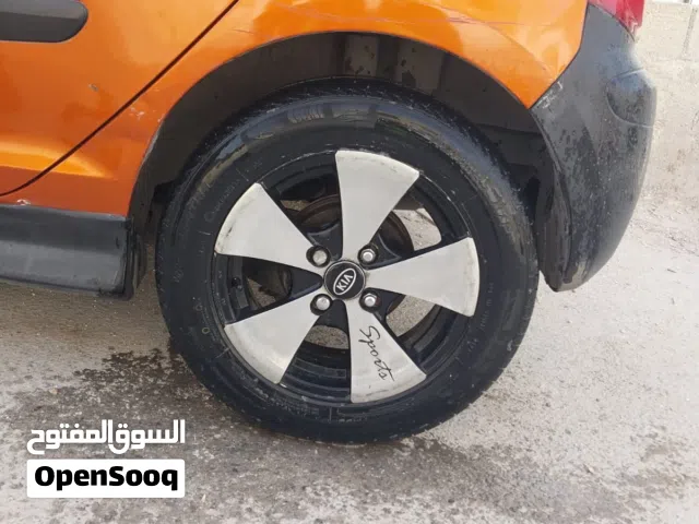 4 جنطات للبيع او للبدل على 4 جنطات حديد  يكون 13 بيكانتو مع طاساتهم مع دفع الفرقيه