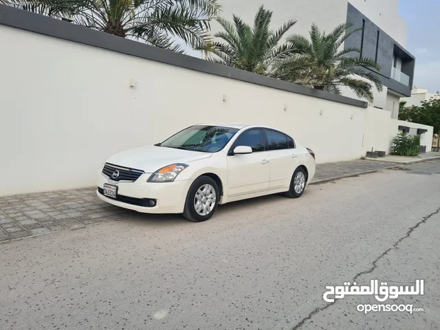Nissan Altima 2009 in Central Governorate