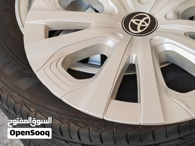 جنط كورولا 2022 + طاسات اصلي