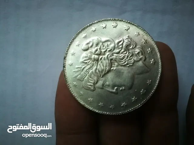 عملة تذكارية ناذرة للبيع (تحفة فنية ) شعار الحرية وشعار النسر