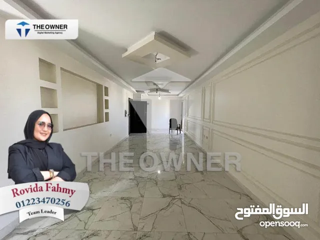 270m2 4 Bedrooms Apartments for Sale in Alexandria Laurent