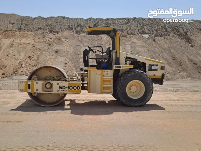 مدحله انجرسن موديل 2004 بحاله جيده موجودع في ابو ظبي المصفح