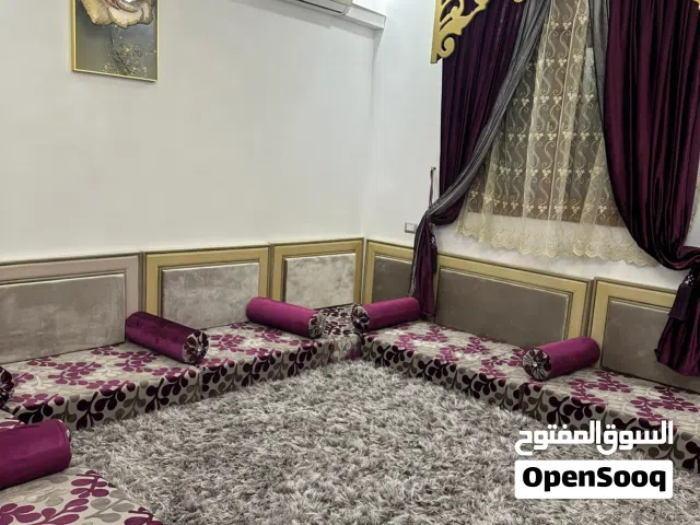 جلسه ارضيه فاخره اقراء الوصف