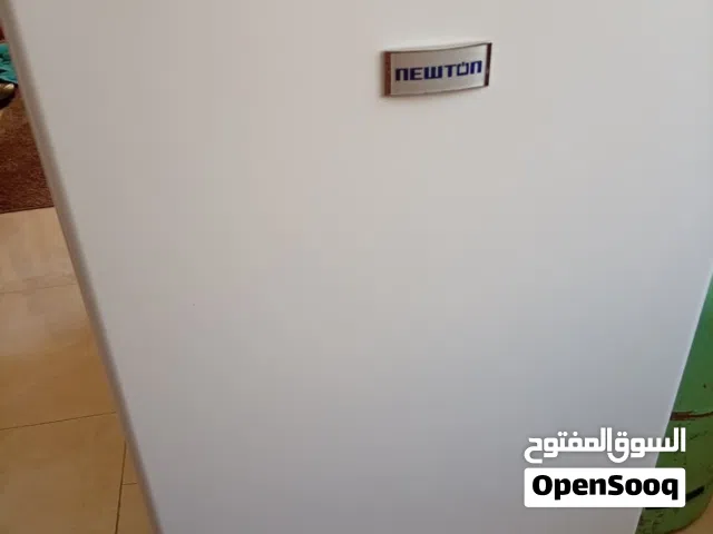 ثلاجة مكتب