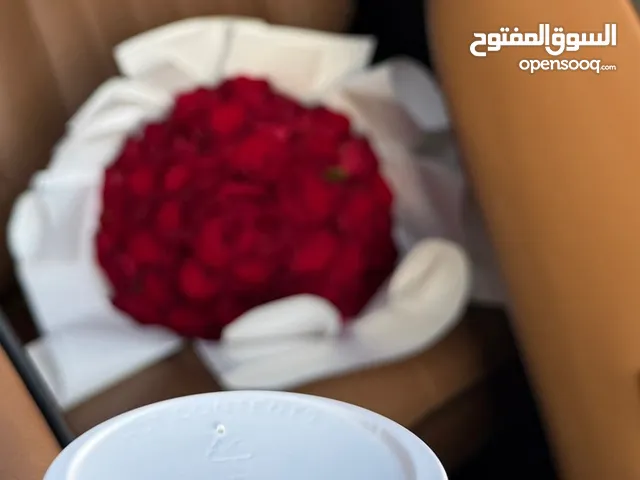 Need patnr n my Room شخص لمشاركة الوكرة الشرقية قرب شاطئ و الميرة بالغرفة