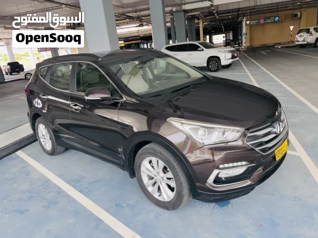 2016 هيونداي سنتافي Standard