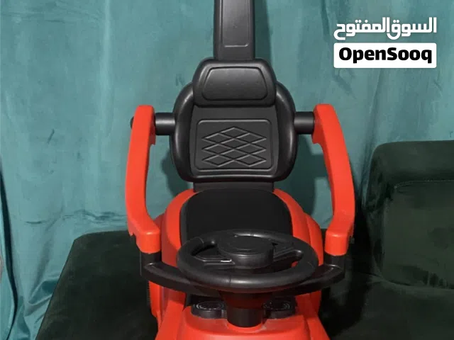 سيارة اطفال
