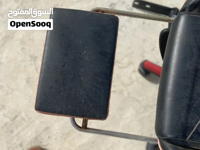 للبيع كرسي استعمال خفيف  بسعر 10 للتواصل خاص