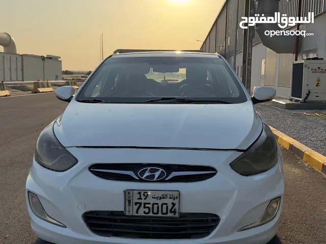 Hyundai Accent 2013