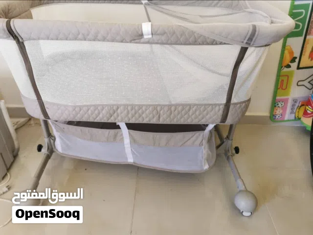 سرير بيبي بحال الوكالة