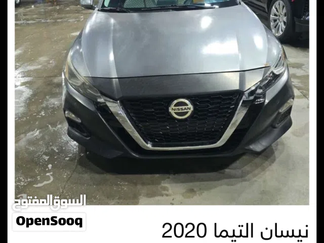 Used Nissan Altima in Basra