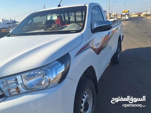 Used Toyota Hilux in Al Sharqiya