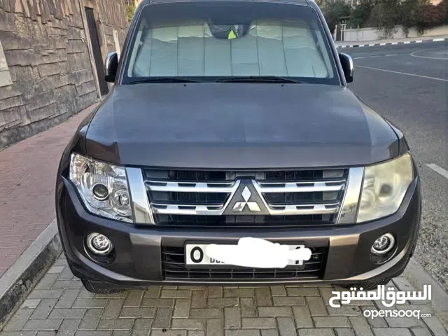 Mitsubishi Pajero 2013 مستوبيشي  باجيرو 2013