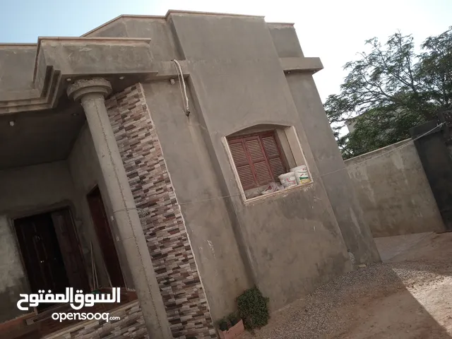 145 m2 2 Bedrooms Townhouse for Sale in Tripoli Tajura