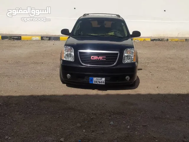 Used GMC Yukon in Al Mukalla
