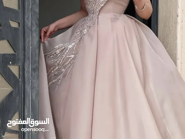فستان خطوبه