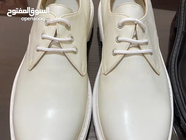 ستوك أحذية رجالية