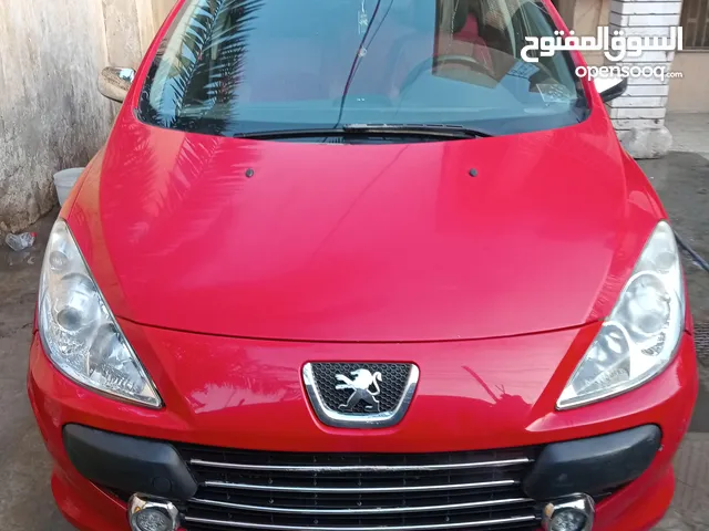 بيجو307 مديل2006 بأسمي سنوية جديدة رقم بغداد نظافته موضح بالصور