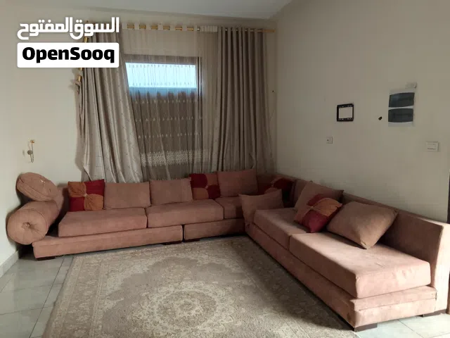 180000 m2 3 Bedrooms Townhouse for Rent in Tripoli Ain Zara
