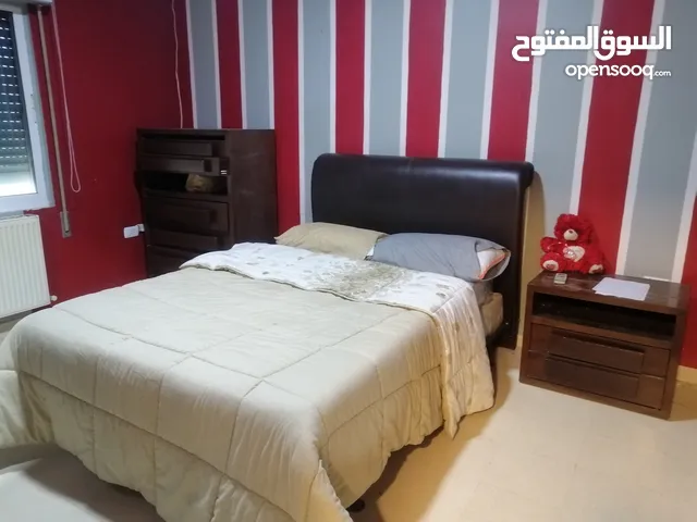 250m2 3 Bedrooms Apartments for Rent in Amman Tabarboor