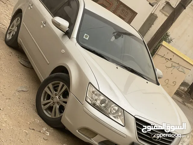 Used Hyundai Sonata in Zawiya