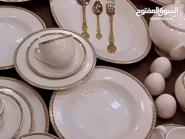 طقم صحون فاخر 12 نفر – 102 قطعة أبيض وذهبي (استخدام مره وحده فقط