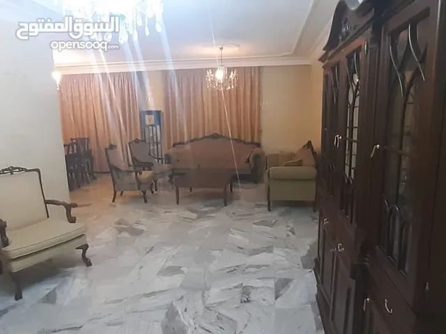 200 m2 3 Bedrooms Apartments for Rent in Amman Al Rabiah