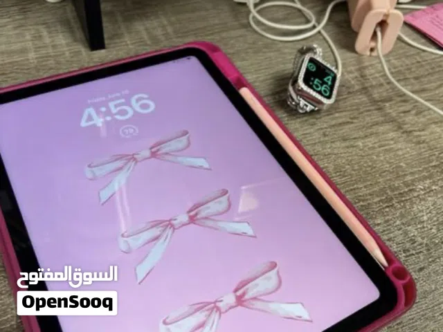 iPad وردي الجيل العاشر