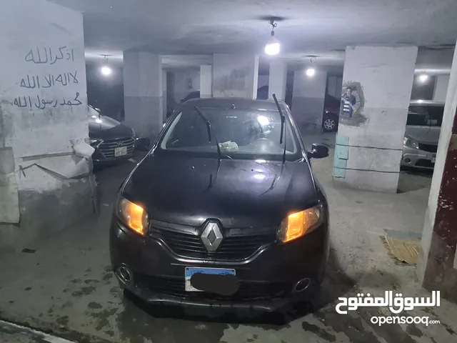 لدواعى السفر عربيه رينو لوجان 2015 كامله مانيول اعلى فئه