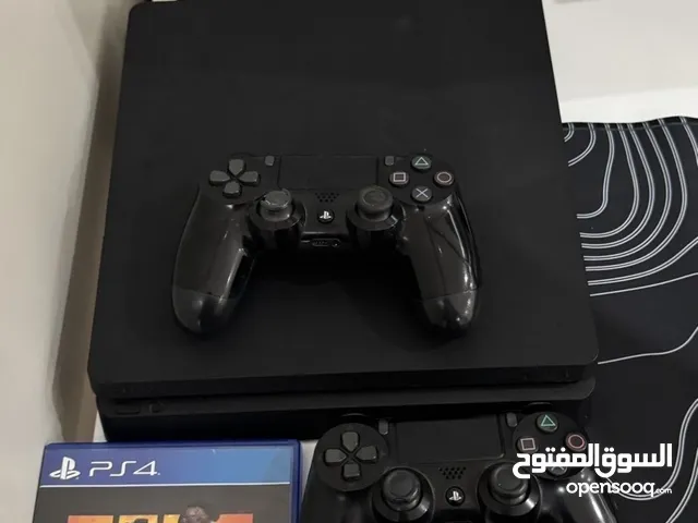 سوني 4 slim 1TB GB بحالة ممتازة